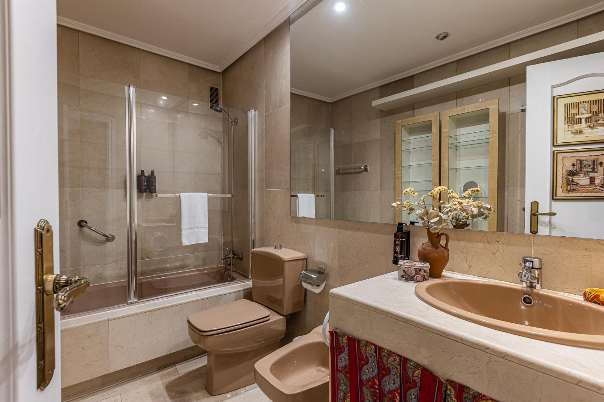 Waou Opera I - Alquiler Corta Duracion Apartment Madrid Exterior foto